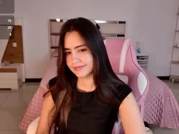 steveneva – webcam model profile photo Image 12