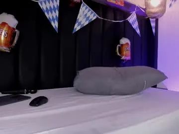 tinacb – webcam model profile photo Image 18