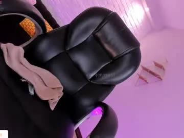 bunnyblush67 – webcam model profile photo Image 5