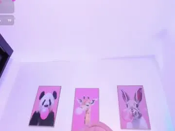 meowlina – webcam model profile photo Image 2