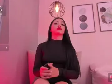 claragarner – webcam model profile photo Image 12