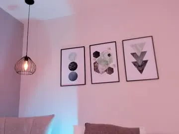 claragarner – webcam model profile photo Image 14