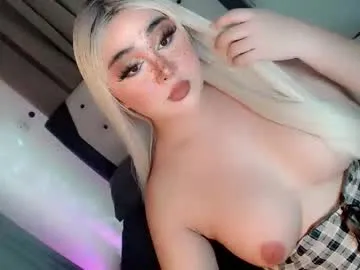 lanie__ – webcam model profile photo Image 16