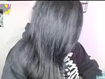 mikmagik – webcam model profile photo Image 7