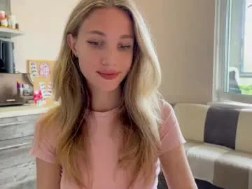 faplex – webcam model profile photo Image 4