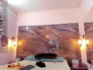 vivianmiller_ – webcam model profile photo Image 6