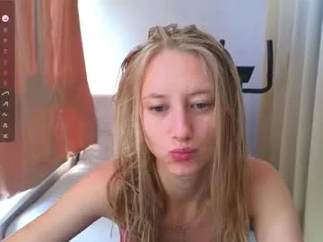 funny_to_see_you_here – webcam model profile photo Image 7