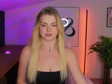 ava_delightt – webcam model profile photo Image 8