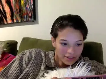 sherylov – webcam model profile photo Image 14