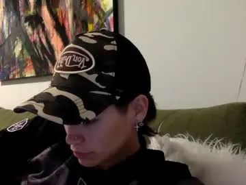 sherylov – webcam model profile photo Image 15