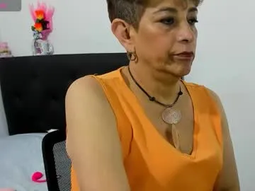 bella_stewartt – webcam model profile photo Image 7