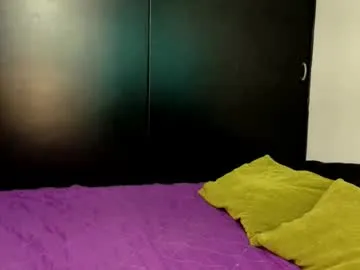 bella_stewartt – webcam model profile photo Image 9