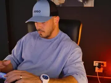 informal_ – webcam model profile photo Image 18