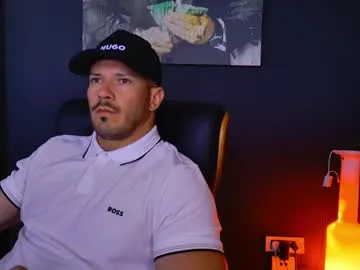 informal_ – webcam model profile photo Image 5