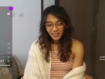 informal_ – webcam model profile photo Image 7