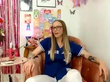 breeding_material – webcam model profile photo Image 10