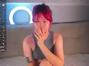 coralie20 – webcam model profile photo Image 6