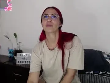 janet_fish – webcam model profile photo Image 12