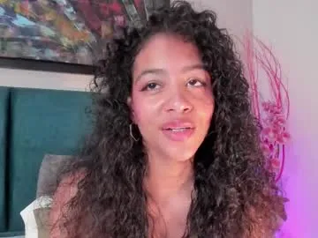 lily_merlin – webcam model profile photo Image 12