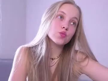 sladkoezka – webcam model profile photo Image 11