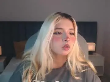 lanie__ – webcam model profile photo Image 13