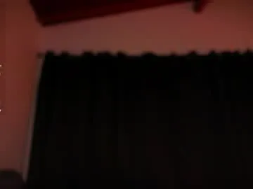 cherrymira – webcam model profile photo Image 4