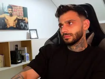 michel_momsen – webcam model profile photo Image 3