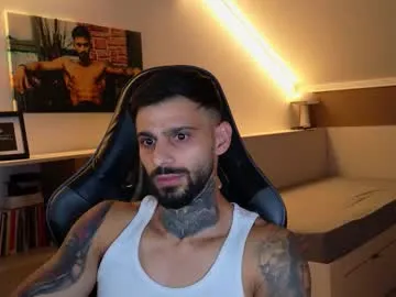 michel_momsen – webcam model profile photo Image 8