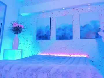 rennatha21 – webcam model profile photo Image 13