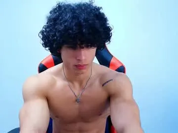 mazzanti_ – webcam model profile photo Image 9