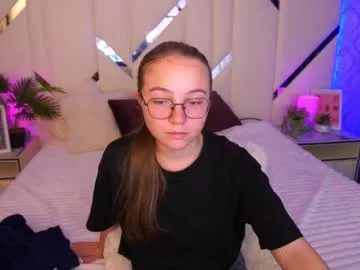 _sirine_ – webcam model profile photo Image 14