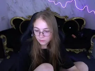 _sirine_ – webcam model profile photo Image 2