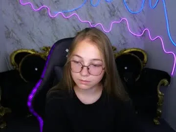 _sirine_ – webcam model profile photo Image 5