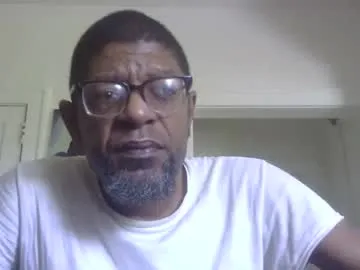 kitty__sophie – webcam model profile photo Image 2