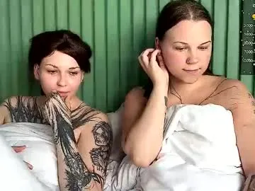 isabella__r – webcam model profile photo Image 15