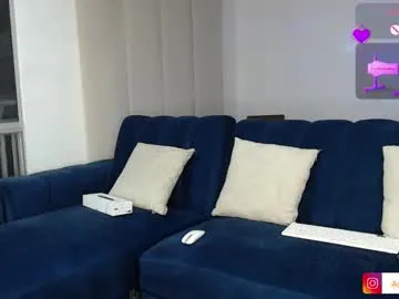 auraross – webcam model profile photo Image 7