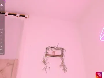 ashly_z – webcam model profile photo