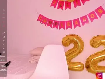 katemoss70 – webcam model profile photo Image 4