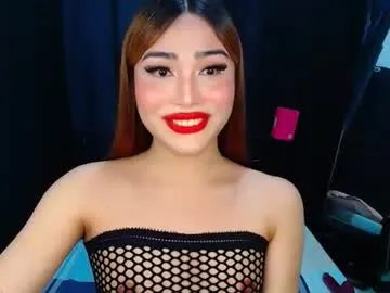 salma_hades – webcam model profile photo Image 15