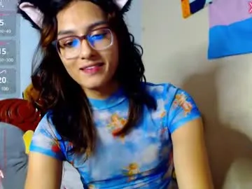 lustyaura – webcam model profile photo Image 2