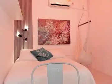 lanie__ – webcam model profile photo Image 3