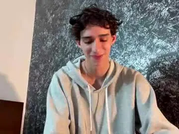 pickmy – webcam model profile photo Image 10