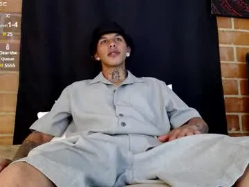 mazzanti_ – webcam model profile photo Image 6