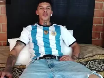 mazzanti_ – webcam model profile photo Image 7