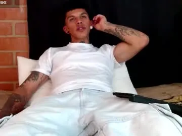 mazzanti_ – webcam model profile photo Image 8