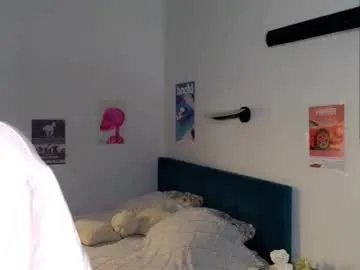 bombaneraa – webcam model profile photo Image 5