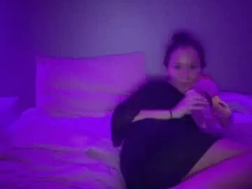 _sirine_ – webcam model profile photo Image 2