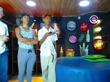 mon1_day – webcam model profile photo Image 12