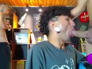 mon1_day – webcam model profile photo Image 18