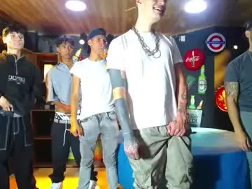 mon1_day – webcam model profile photo Image 9